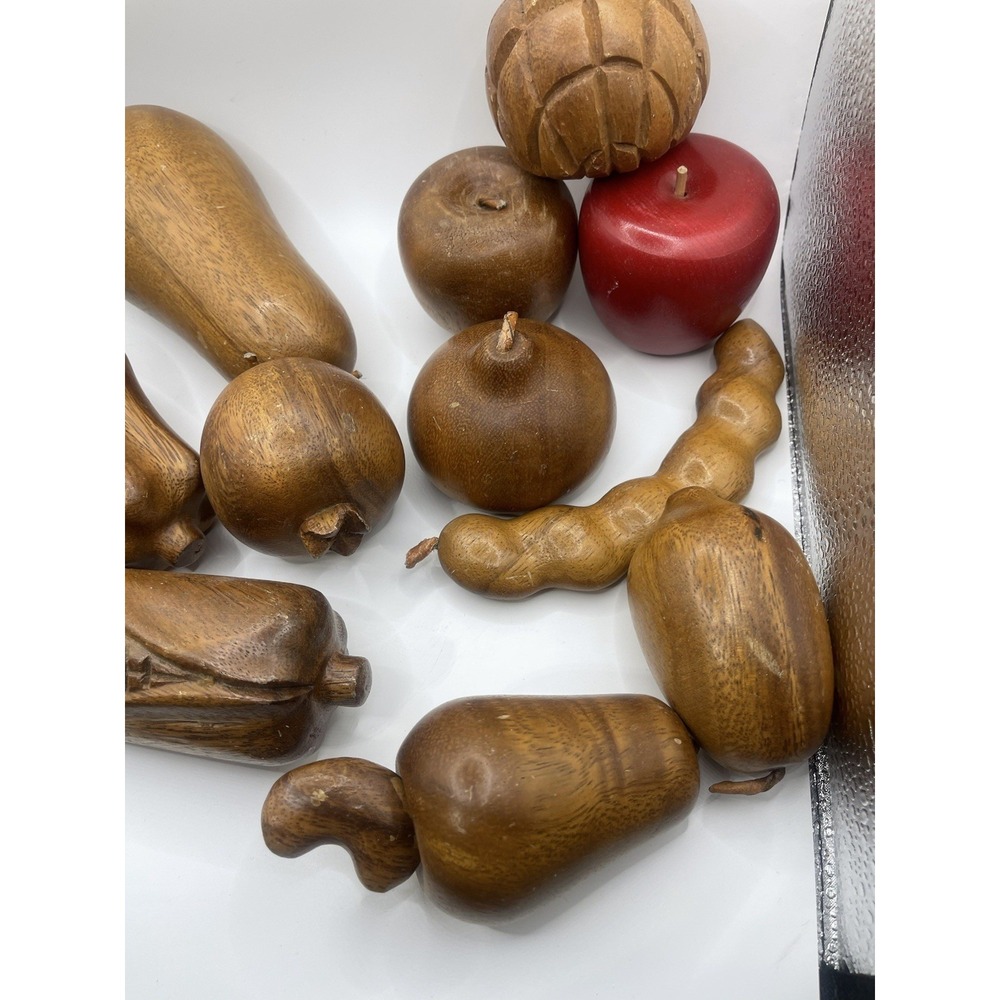 Mid Century Modern‎ Wooden Fruit 11 Pieces